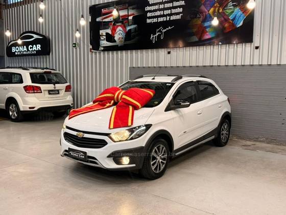CHEVROLET ONIX 1.4 MPFI ACTIV 8V FLEX 4P AUTOMÁTICO